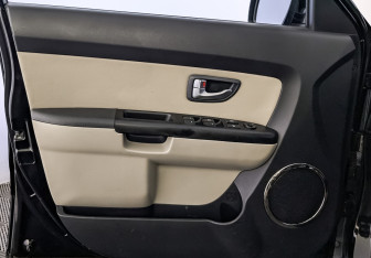 Подержанный автомобиль Kia Soul 2012 года (19 фото)