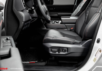 Новый Toyota Sequoia 2025 (7 фото)