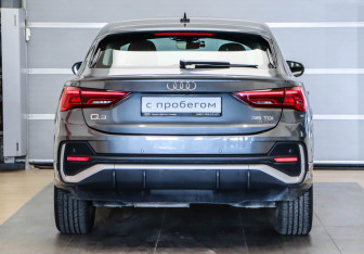 Подержанный автомобиль Audi Q3 Sportback 2022 года (5 фото)