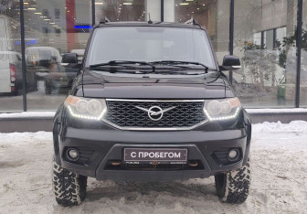 Подержанный автомобиль УАЗ Patriot 2017 года (2 фото)