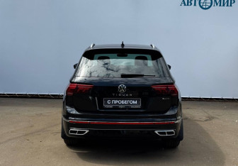 Подержанный автомобиль Volkswagen Tiguan 2021 года (7 фото)