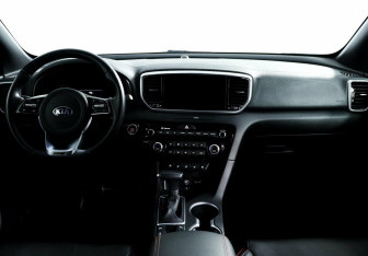 Подержанный автомобиль Kia Sportage 2021 года (10 фото)