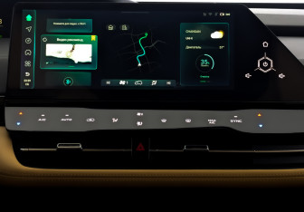 Подержанный автомобиль Changan UNI-K 2023 года (15 фото)