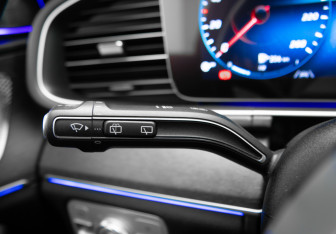 Подержанный автомобиль Mercedes-Benz GLE 2019 года (12 фото)