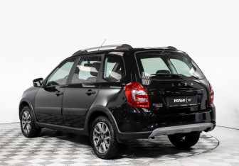 Подержанный автомобиль LADA (ВАЗ) Granta Wagon 2022 года (7 фото)