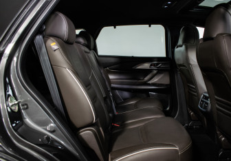 Подержанный автомобиль Mazda CX-9 2020 года (10 фото)