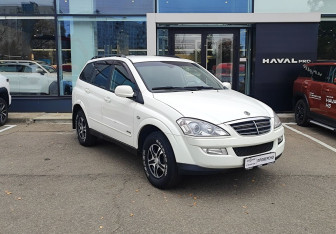 Подержанный автомобиль SsangYong Kyron 2014 года (3 фото)