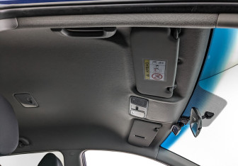 Подержанный автомобиль Hyundai Solaris Hatchback 2016 года (20 фото)