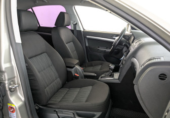 Подержанный автомобиль Skoda Octavia Wagon 2012 года (21 фото)