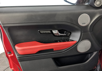 Подержанный автомобиль Land Rover Range Rover Evoque 2012 года (19 фото)