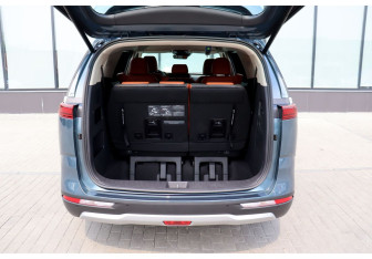 Новый Kia Carnival 2025 (27 фото)