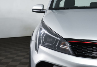 Подержанный автомобиль Kia Rio Hatchback 2021 года (7 фото)