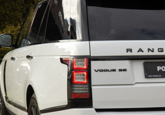 Подержанный автомобиль Land Rover Range Rover 2013 года (29 фото)