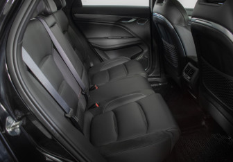 Подержанный автомобиль Geely Tugella 2023 года (10 фото)