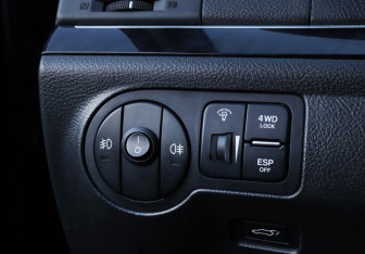 Подержанный автомобиль Hyundai ix55 2010 года (16 фото)