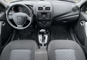 Подержанный автомобиль LADA (ВАЗ) Granta Sedan 2020 года (10 фото)