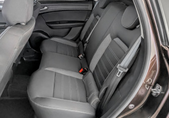 Подержанный автомобиль Renault Arkana 2019 года (12 фото)