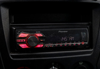 Подержанный автомобиль LADA (ВАЗ) Granta Sedan 2013 года (13 фото)