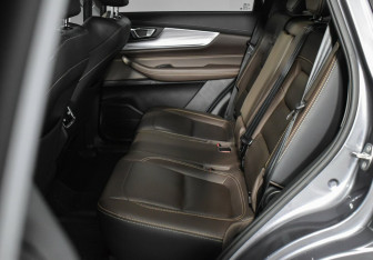 Подержанный автомобиль Chery Tiggo 8 Pro 2022 года (20 фото)