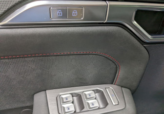 Подержанный автомобиль Jetour T2 2024 года (12 фото)