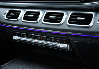 Подержанный автомобиль Mercedes-Benz GLE 2019 года (15 фото)