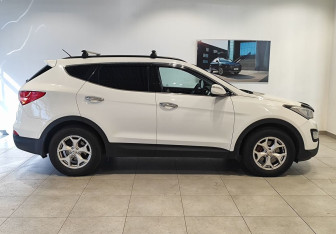 Подержанный автомобиль Hyundai Santa Fe 2013 года (4 фото)
