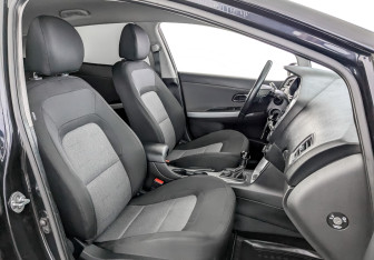 Подержанный автомобиль Kia Ceed Hatchback 2018 года (22 фото)