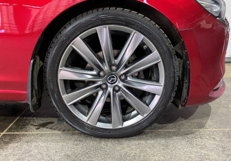 Подержанный автомобиль Mazda 6 Sedan 2019 года (20 фото)