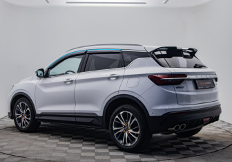 Подержанный автомобиль Geely Coolray 2020 года (9 фото)