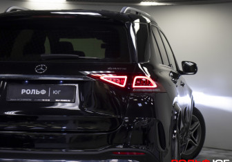 Подержанный автомобиль Mercedes-Benz GLE 2019 года (29 фото)