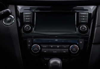 Подержанный автомобиль Nissan Qashqai 2021 года (14 фото)