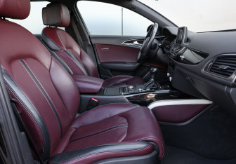 Подержанный автомобиль Audi A6 allroad 2014 года (9 фото)