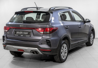 Подержанный автомобиль Kia Rio Hatchback 2021 года (5 фото)
