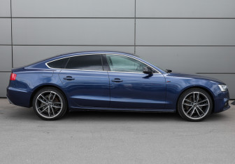 Подержанный автомобиль Audi A5 Liftback 2013 года (3 фото)