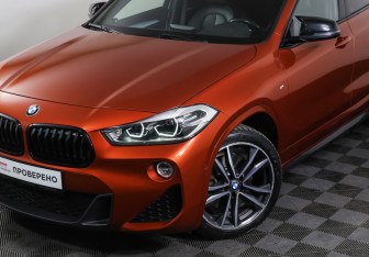 Подержанный автомобиль BMW X2 2018 года (27 фото)