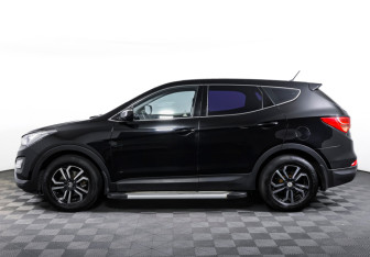 Подержанный автомобиль Hyundai Santa Fe 2013 года (8 фото)