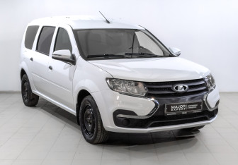 Подержанный автомобиль LADA (ВАЗ) Largus Wagon 2024 года (3 фото)