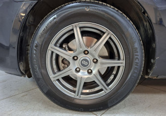 Подержанный автомобиль Mazda 3 Sedan 2008 года (9 фото)