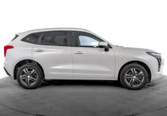 Подержанный автомобиль Haval Jolion 2023 года (4 фото)