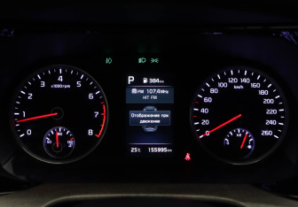 Подержанный автомобиль Kia K5 2022 года (16 фото)