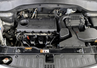 Подержанный автомобиль Kia Sorento 2015 года (9 фото)