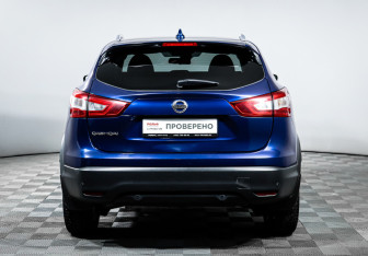 Подержанный автомобиль Nissan Qashqai 2018 года (6 фото)