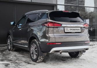 Подержанный автомобиль Geely Atlas Pro 2024 года (6 фото)