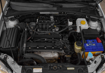 Подержанный автомобиль Chevrolet Lacetti Hatchback 2006 года (20 фото)