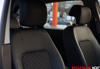 Подержанный автомобиль Chevrolet Captiva 2015 года (15 фото)