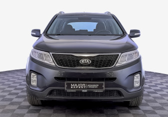 Подержанный автомобиль Kia Sorento 2018 года (2 фото)