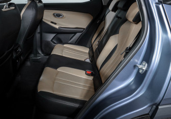 Подержанный автомобиль GAC GS3 2024 года (10 фото)