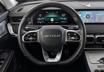Подержанный автомобиль Jetour X70 2023 года (22 фото)