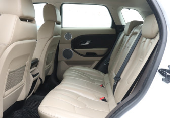 Подержанный автомобиль Land Rover Range Rover Evoque 2012 года (10 фото)