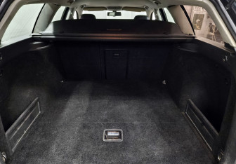 Подержанный автомобиль Volkswagen Passat Wagon 2010 года (13 фото)